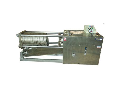 不銹鋼材質(zhì)全自動(dòng)臥式液壓榨油機(jī)DLW-100DS,自動(dòng)壓榨退榨，古法榨油機(jī)